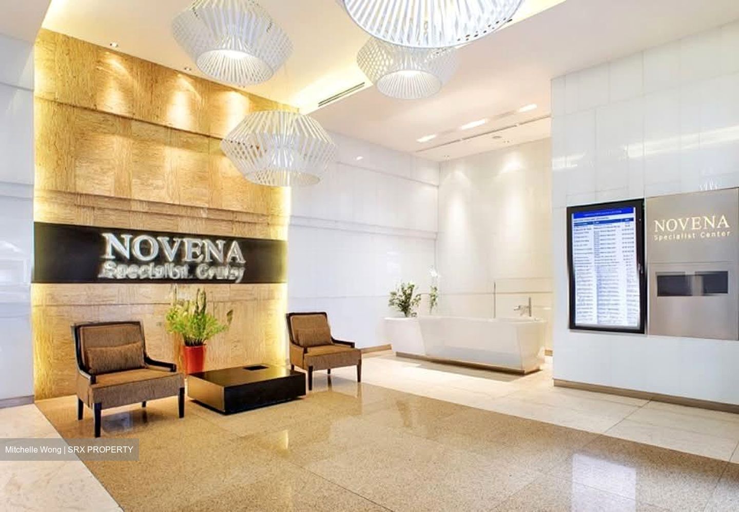 SQUARE 2 (D11), Retail #565575711
